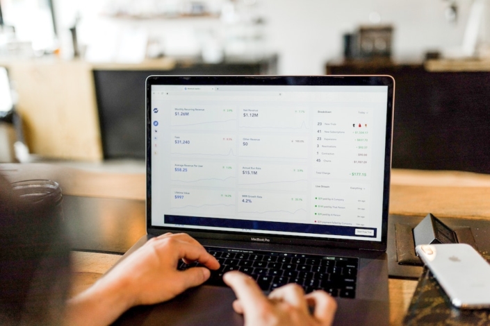 online bookkeeping software online bookkeeping on a computer